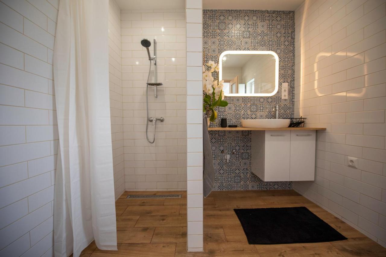 Pitypang Apartman Kapolnasnyek エクステリア 写真