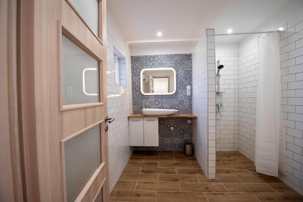 Pitypang Apartman Kapolnasnyek エクステリア 写真